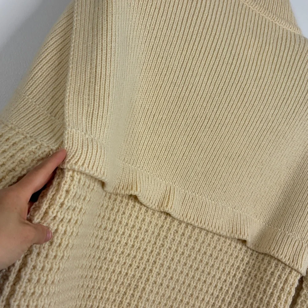 Vintage Irish Sweater Womens Large Cream Wool Chunky Knit Coatigan Cardigan - Picture 11 of 16